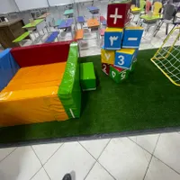 استخدام دبیر