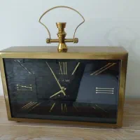 ساعت رومیزی زیبا دورفلزرنگ‌ثابت