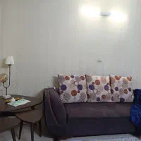 مبل 7نفره تمیز ومحکم با کیفیت با اباژور میزوعسلی