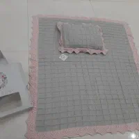 ست نوزادی بافتنی و چند تکه لباس نو|اسباب و اثاث بچه|بروجرد, |دیوار