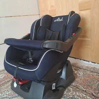 صندلی ماشین کودک کاملا سالم در حد نو