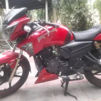 اپاچی ۱۸۰ قرمز سرحال