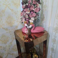 پایه گلدون و گلدون گل مصنوعی