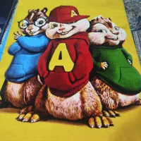 فرش  تعدادی لوازم برقی آکبند منزل برا کادو وجهیزیه|فرش|ارومیه, |دیوار