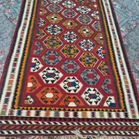 گلیم و پشتی