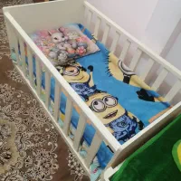 تخت خواب چوبی