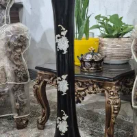 گلدان شیشه‌ای بلند|گل مصنوعی|خرمشهر, |دیوار