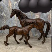 دکوری اسب کنار سالنی