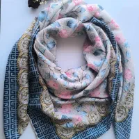 تعدادی شال و روسری لباس زیر و لباس|لباس|سنندج, |دیوار