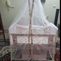 تخت وگهواره