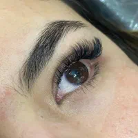 اکستنشن مژه|خدمات آرایشگری و زیبایی|شیراز, شهرک مدرس|دیوار