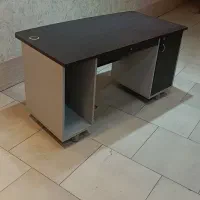 میز کامپیوتر