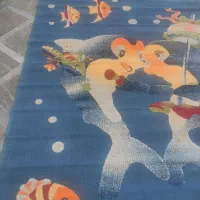 فرش اتاق دختر قشنگ