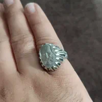 انگشتر در نجف شمایل حکاکی شده
