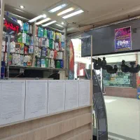 نیازمند به همکار در کافی نت کسری