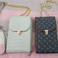 دو عدد کیف پاسپورتی سالم