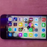 گوشی ایفن ۸ سالم با کارتن و شارژر