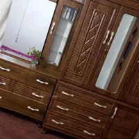 کمد با میز ارایشی فقط دوسالی استفاده کردم