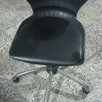صندلی گردان