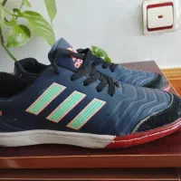 کفش فوتبال سالنی