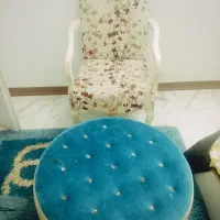 صندلی میز گرد. وسط