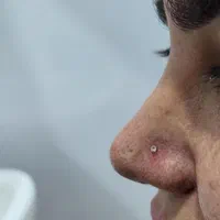 پرسینگ‌گوش-سوراخ کردن گوش|خدمات آرایشگری و زیبایی|دهدشت, |دیوار