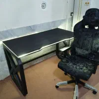میز|میز تحریر و کامپیوتر|قم, وادی السلام|دیوار