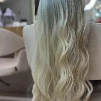 انواع رنگ مو توسط متخصص با هزینه مواد