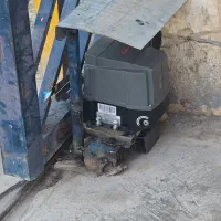 تعمیرات دربهای شیشه سکوریت|خدمات پیشه و مهارت|قم, نیروگاه|دیوار