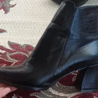 کفش پاشنه دار