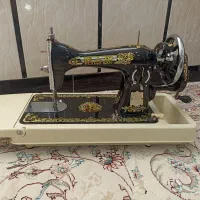 چرخ خیاطی مال جهیزیه بوده کاملا نو ،مارک مرد پرنده