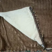 کنار پرده|پرده، رانر، رومیزی|میانه, |دیوار