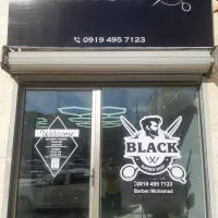 نصب استیکر تابلوسازی