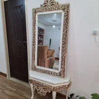 آینه و کنسول