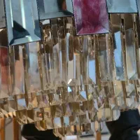 لوستر فروشی