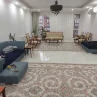 آپارتمان سه خوابه طبقه همکف باپارکینگ وآسانسور