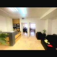 75م تاپ لوکیشن/در برج پاخور/ میدان شهدا (سند دار )