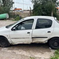 خودرو تصادفی