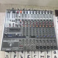 میکسر بهرینگر 1832usb
