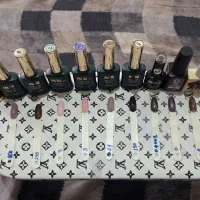 تعدادی لاکژل اکبند