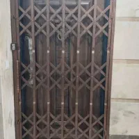 حفاظ آکاردئون ، نرده آهنی کلاسیک ، شاخ گوزنی|خدمات پیشه و مهارت|یزد, |دیوار