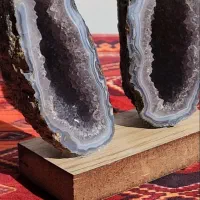 سنگ انواع نگین عمده زیرقیمت بازار.اصل معدنی|جواهرات|لنجان, |دیوار