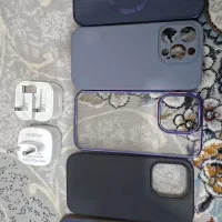 شارژر و کلگی اصلی  و 5تا کاور آیفون 14pro