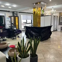 ترمیم ناخن خدمات زیبایی نصف قیمت اما کل کیفیت|خدمات آرایشگری و زیبایی|تهران, پونک|دیوار