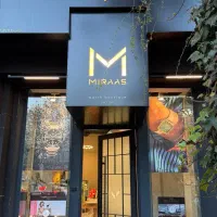 استخدام نیروی خدماتی