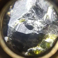 گارنت سبز دمانتوئید جواهری خالص و راف|بدلیجات|کرج, ساسانی (قلمستان)|دیوار