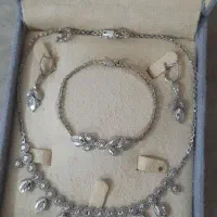 سرویس طلا سفید