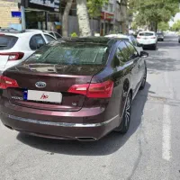 سواری کیا کادنزا