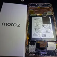 Motorola. MOTO Z
