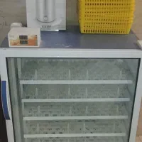 دستگاه جوجه کشی